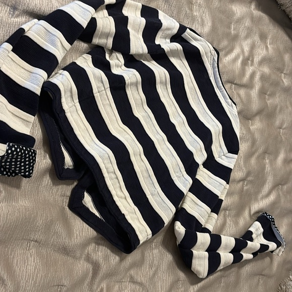 Blazer - Picture 4 of 4